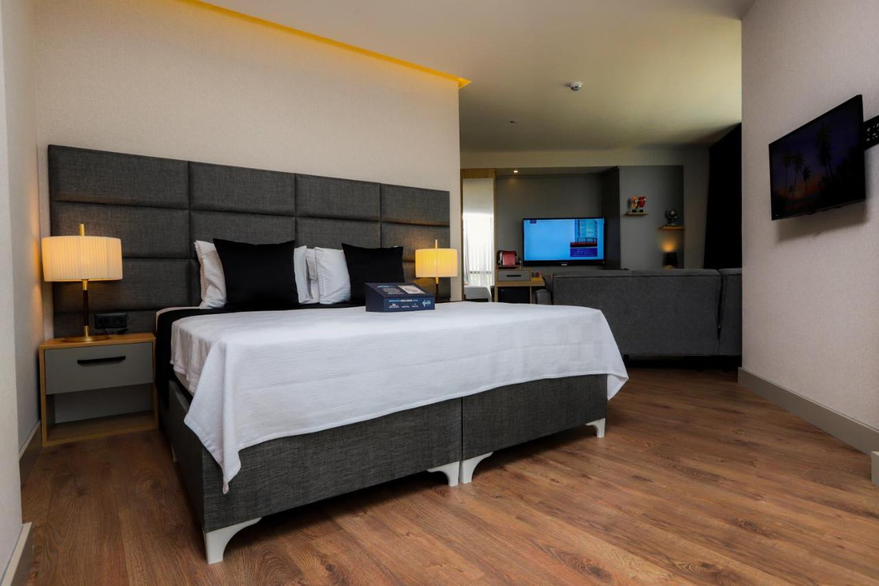 Brand Business Hotel Çorlu Kültér fotó