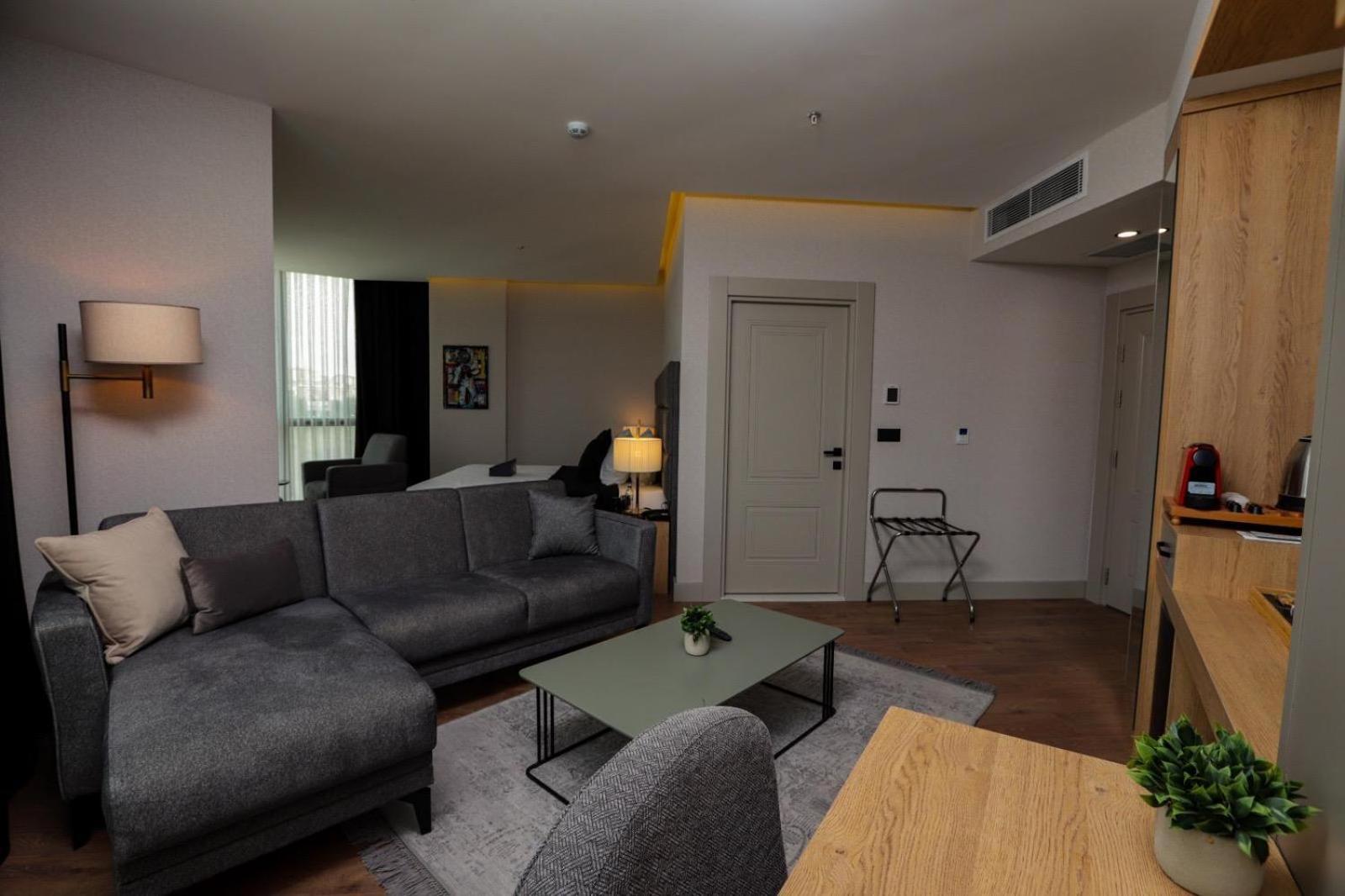 Brand Business Hotel Çorlu Kültér fotó